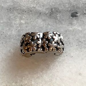 Pandora Flower Stopper Charm in 925 Silver